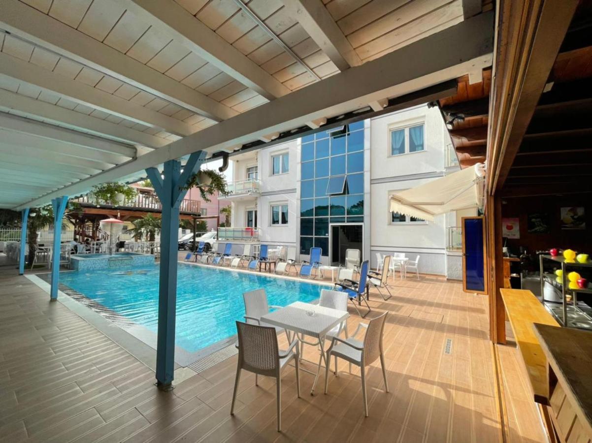 Brian Hotel Velipojë 外观 照片