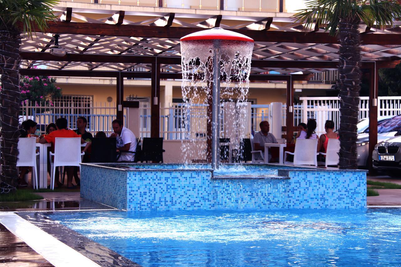 Brian Hotel Velipojë 外观 照片